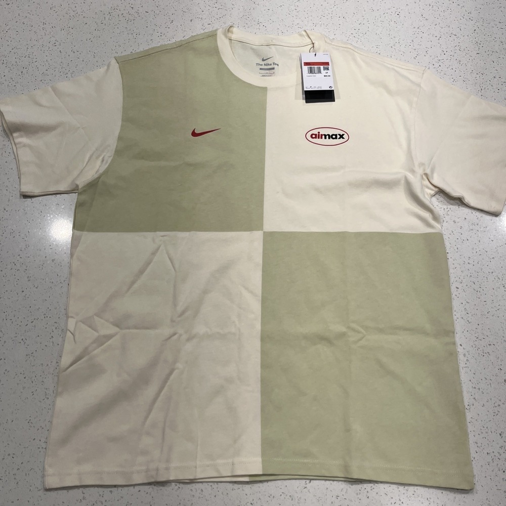 Nike Air Max Culture Liverpool F.C. Men's Size L Coconut Shirt HQ0804-113 NWT